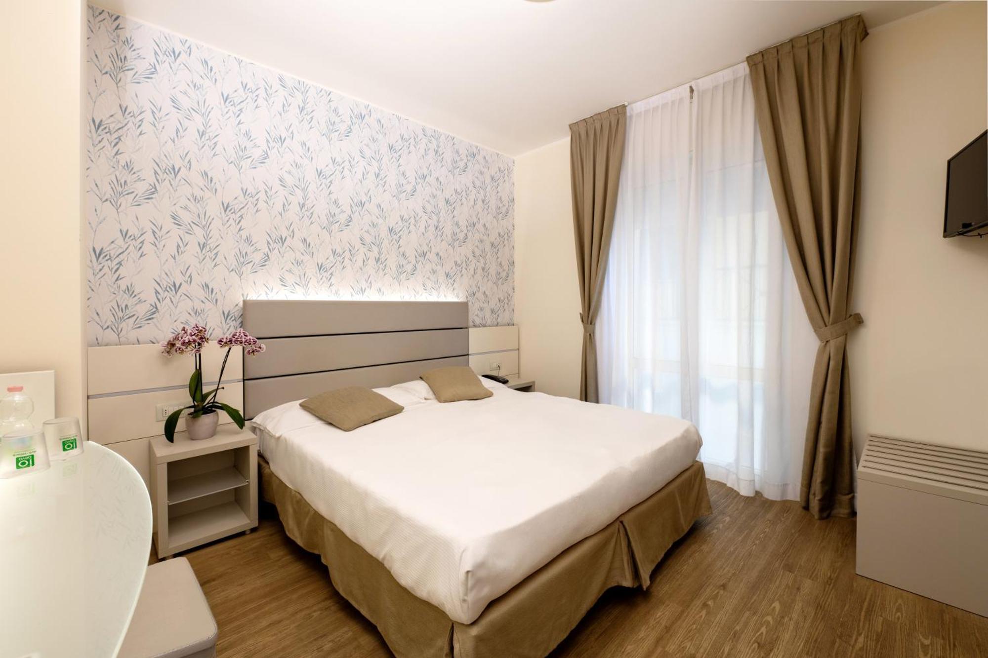 Hotel Astoria Caorle Extérieur photo